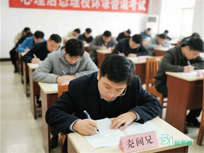 心理咨询师就业前景怎么样?适合哪些人学习?有什么好处?